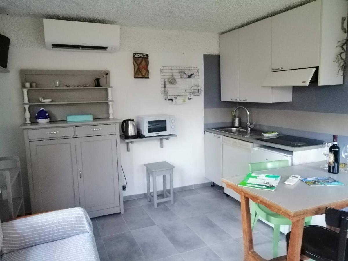 Casetta Del Molo Mandello del Lario Bagian luar foto